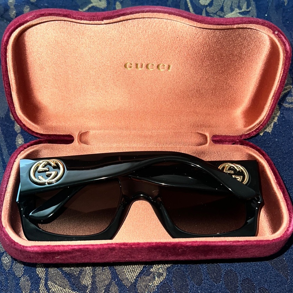 Gucci 54mm Square Sunglasses